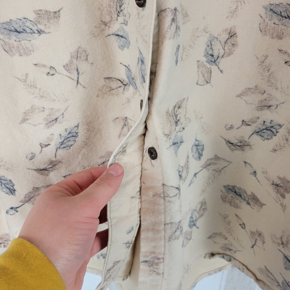 Vintage Woolrich 100% Cotton Button Down Shirt Flannel Size Large Leaves Neutral - Picture 3 of 8